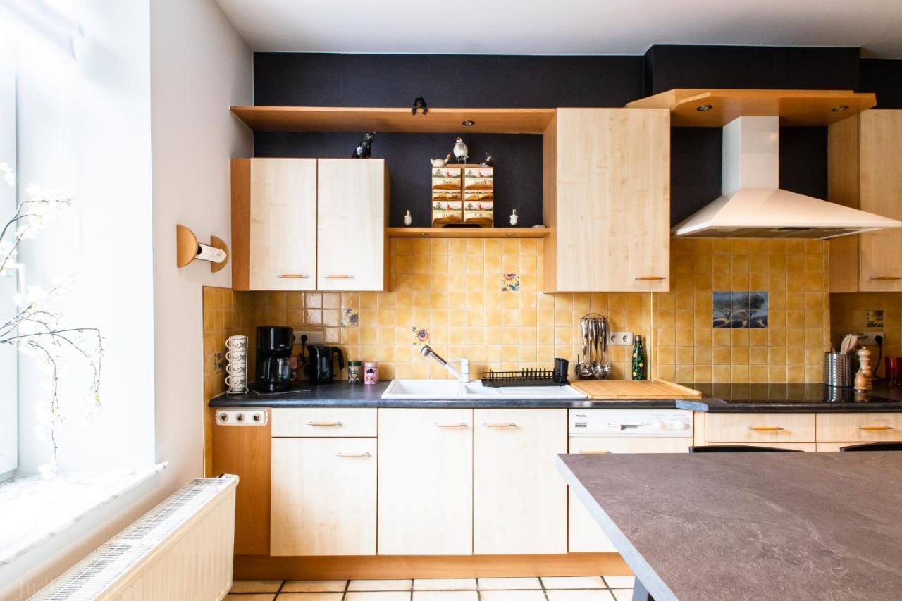 Maison Spacieuse Unifamiliale. Gite La Clochette 바스토뉴 외부 사진